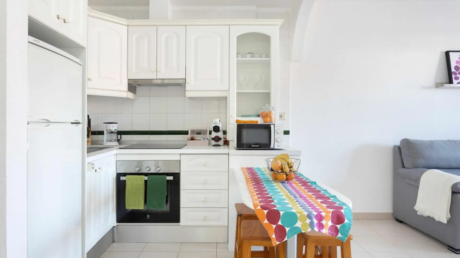 Apartamento Agradable Piso Con Piscina & Playa Terraza Y Wifi Costa del Silencio España