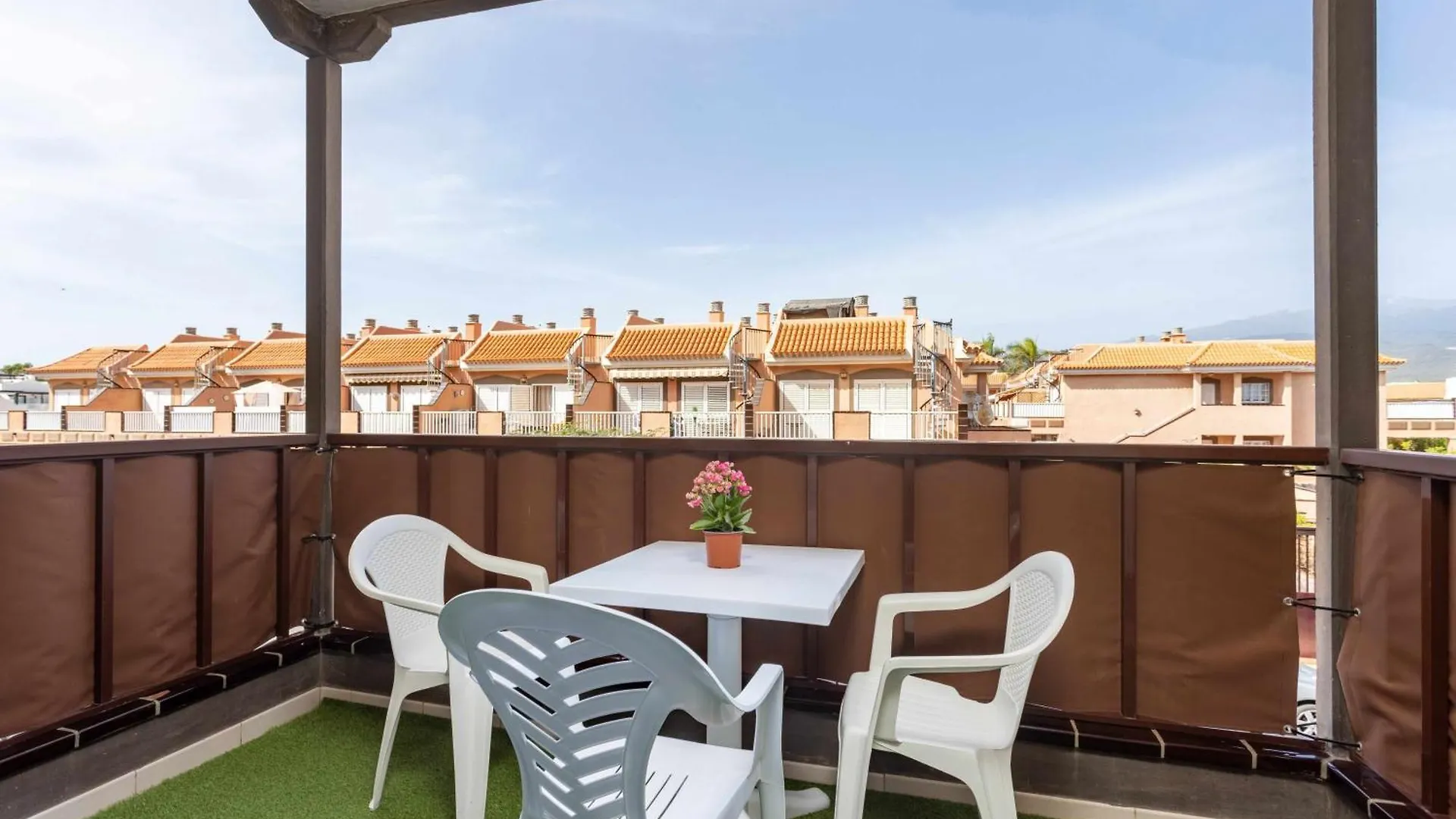 Apartamento Agradable Piso Con Piscina & Playa Terraza Y Wifi Costa del Silencio 0*,